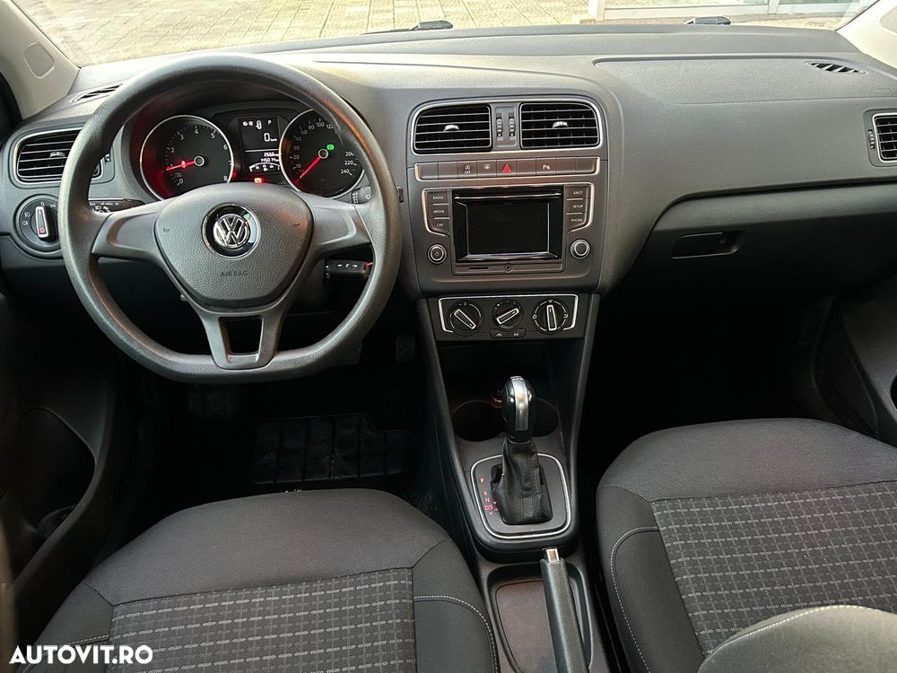Volkswagen Polo 1.2 TSI (Blue Motion Technology) DSG Comfortline - 14