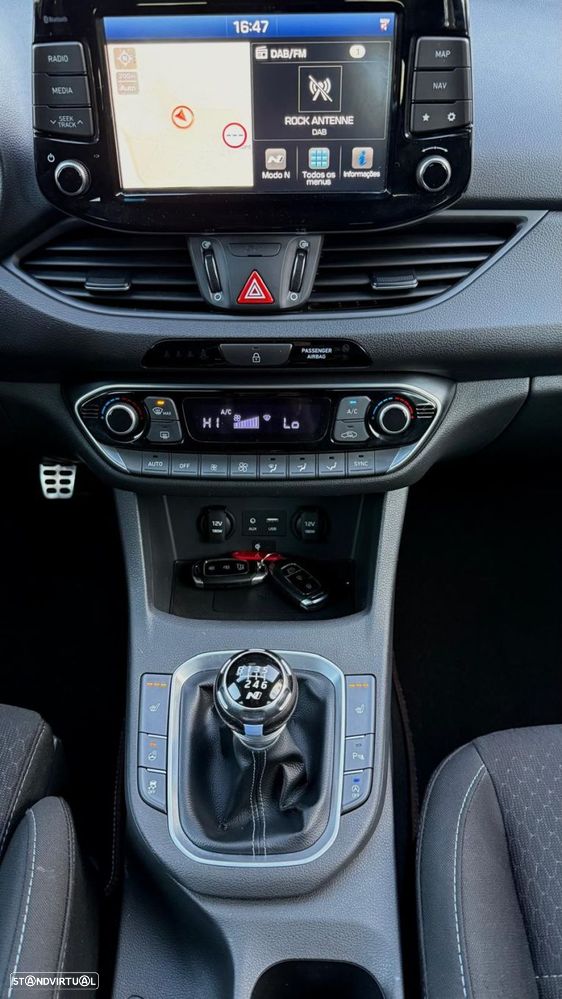 Hyundai i30 N 2.0 T-GDi Pack Performance - 9