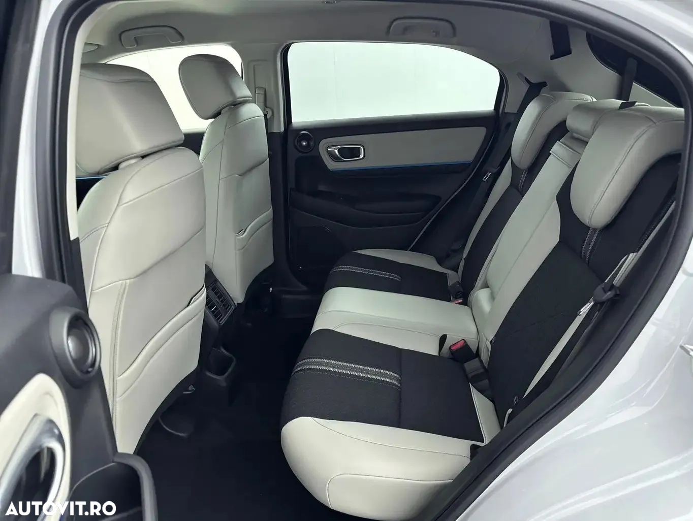 Honda HR-V 1.5 e:HEV 4x2 E-CVT Advance Style - 12