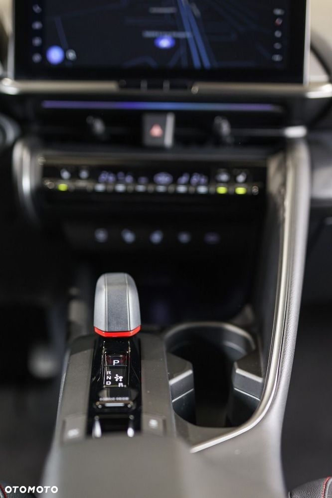 Toyota C-HR - 24