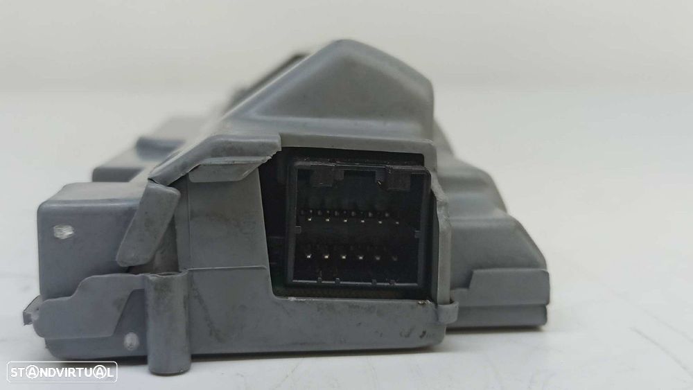 TELA/ECRÃ MULTIFUNÇÕES CHRYSLER VOYAGER (RG) 2.8 CRD SE GRAND VOYAGER (D) - 7