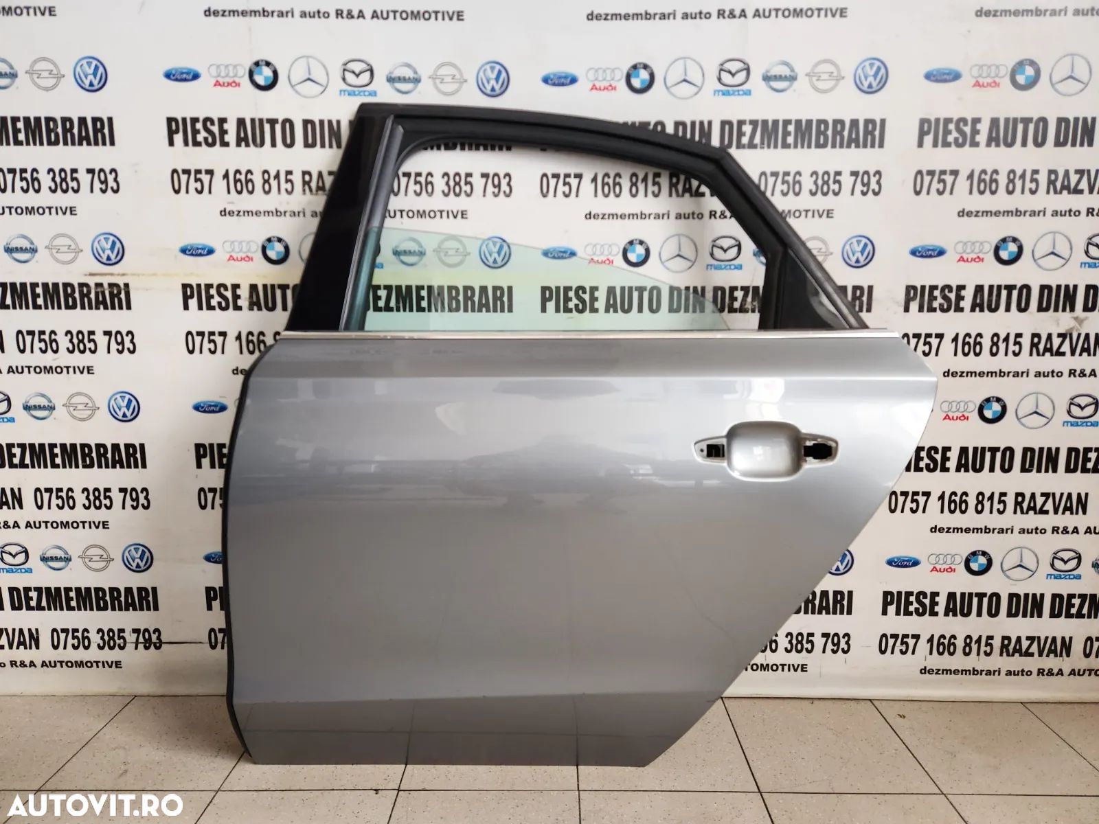 Usa Portiera Stanga Spate Audi A8 4H D4 An 2010-2011-2012-2013-2014-2015-2016-2017 Originala Impeca - 1