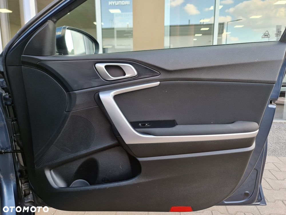 Kia Ceed 1.0 T-GDI M - 28