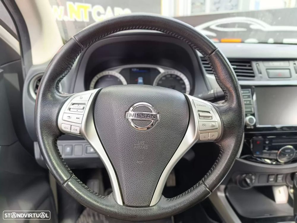 Nissan Navara 2.3 dCi CD 4WD Tekna AT - 9