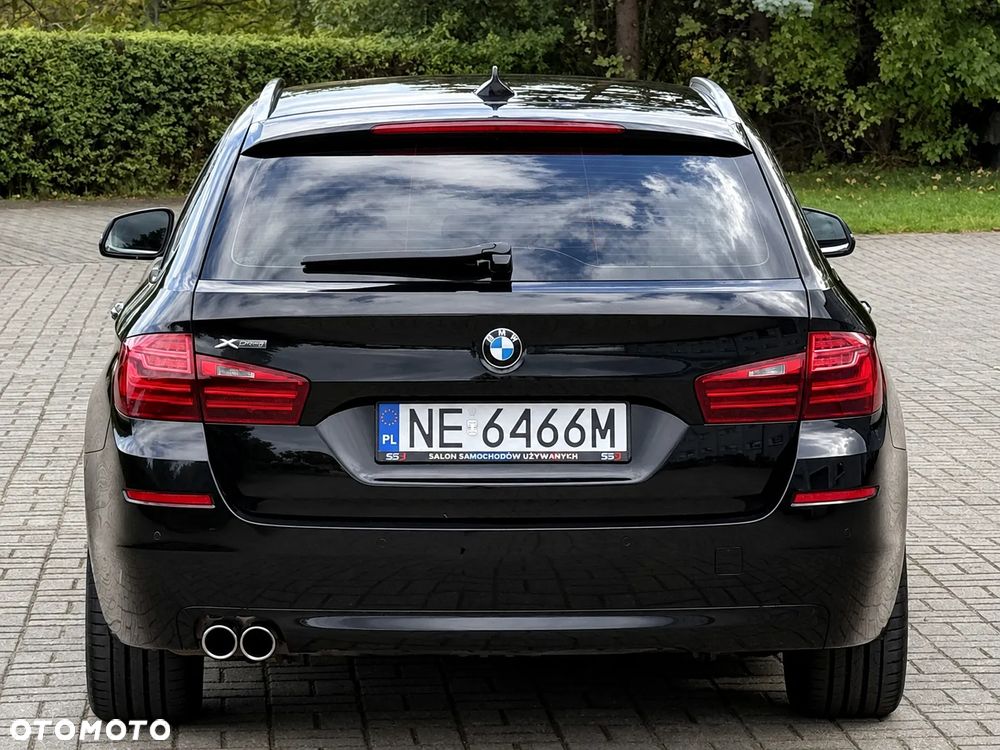 BMW Seria 5 525d xDrive - 6