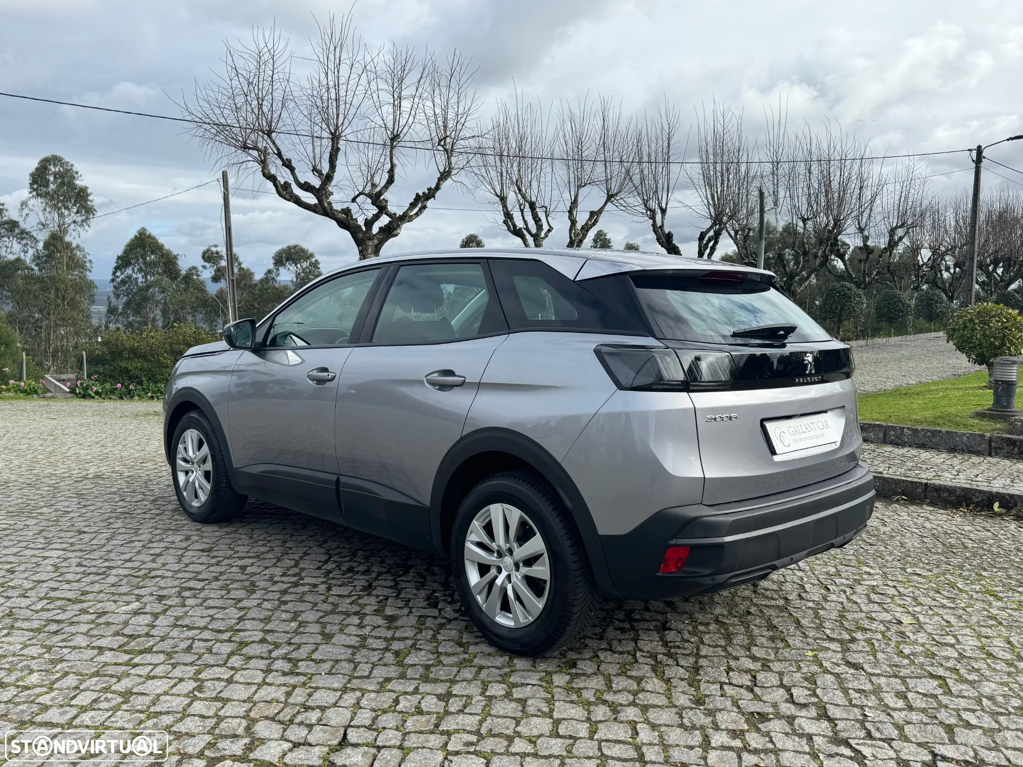 Peugeot 3008 1.5 BlueHDi Allure EAT8 - 3
