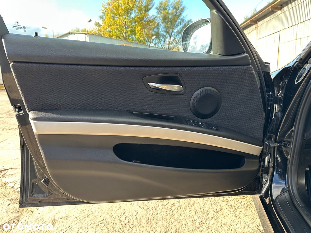 BMW Seria 3 - 20
