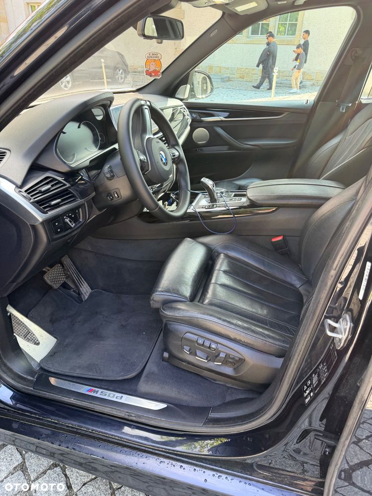 BMW X5 M M50d Sport-Aut - 10