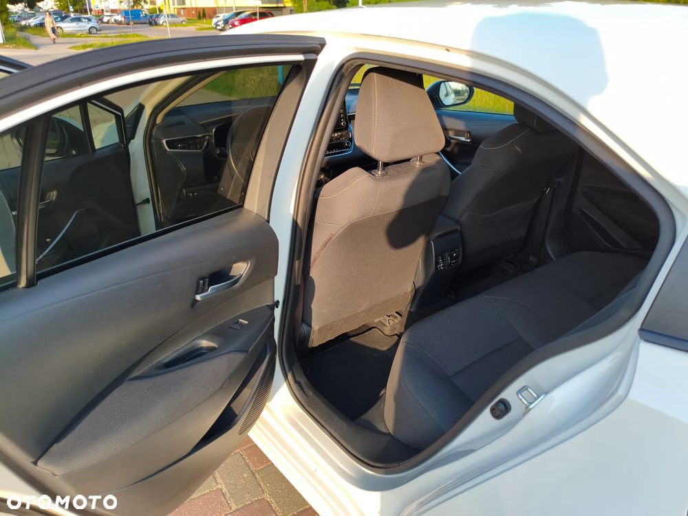 Toyota Corolla 1.6 Comfort - 19