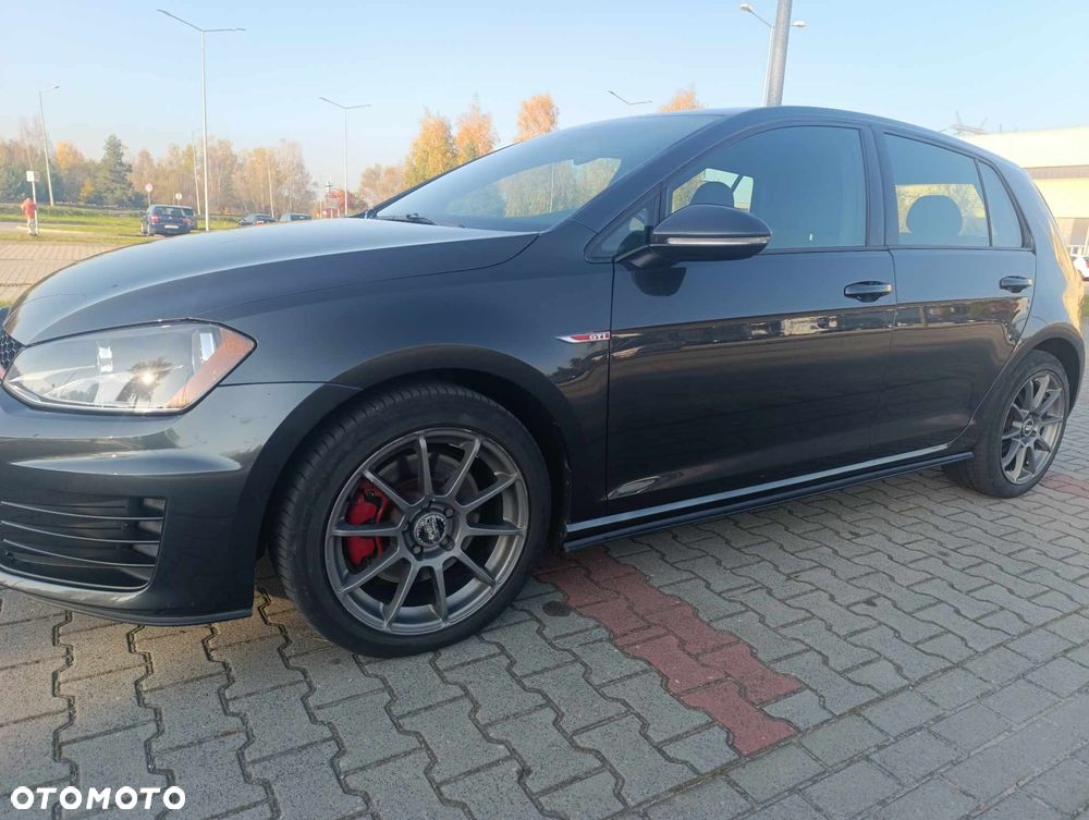 Volkswagen Golf 2.0 TSI BMT GTI - 21