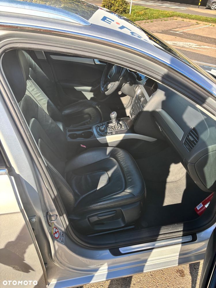 Audi A4 Avant 2.0 TDI - 16