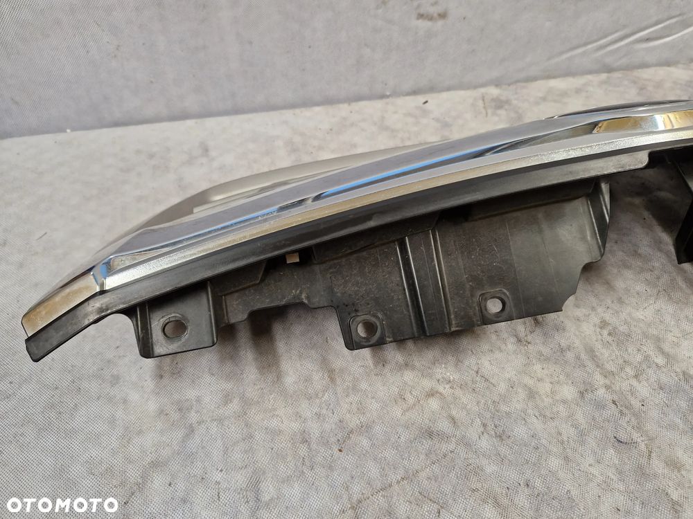 Subaru Forester 3 III Lift Grill Atrapa - 9