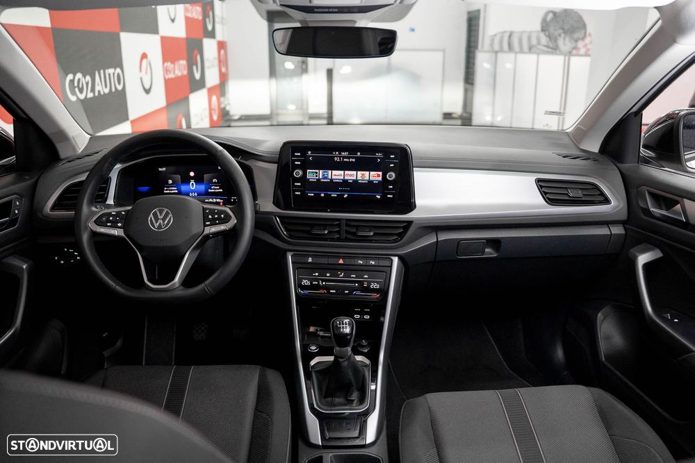 VW T-Roc 1.0 TSI Urban - 11
