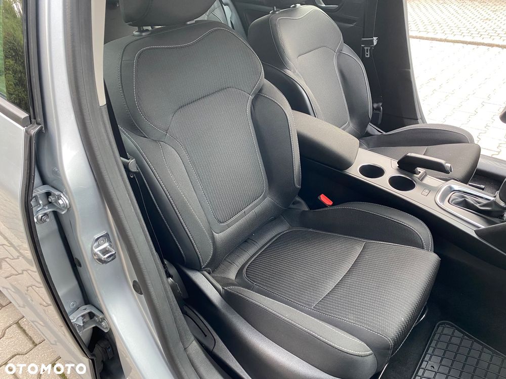 Renault Megane 1.3 TCe FAP Equilibre EDC - 19