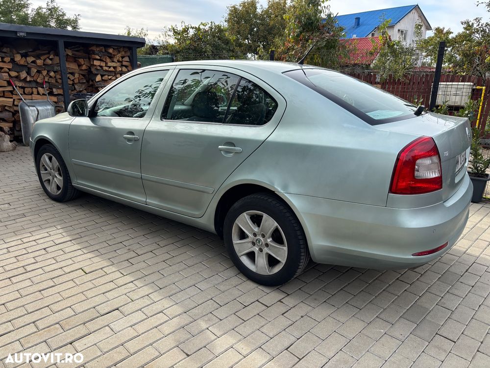 Skoda Octavia 1.6 TDI Ambiente - 4
