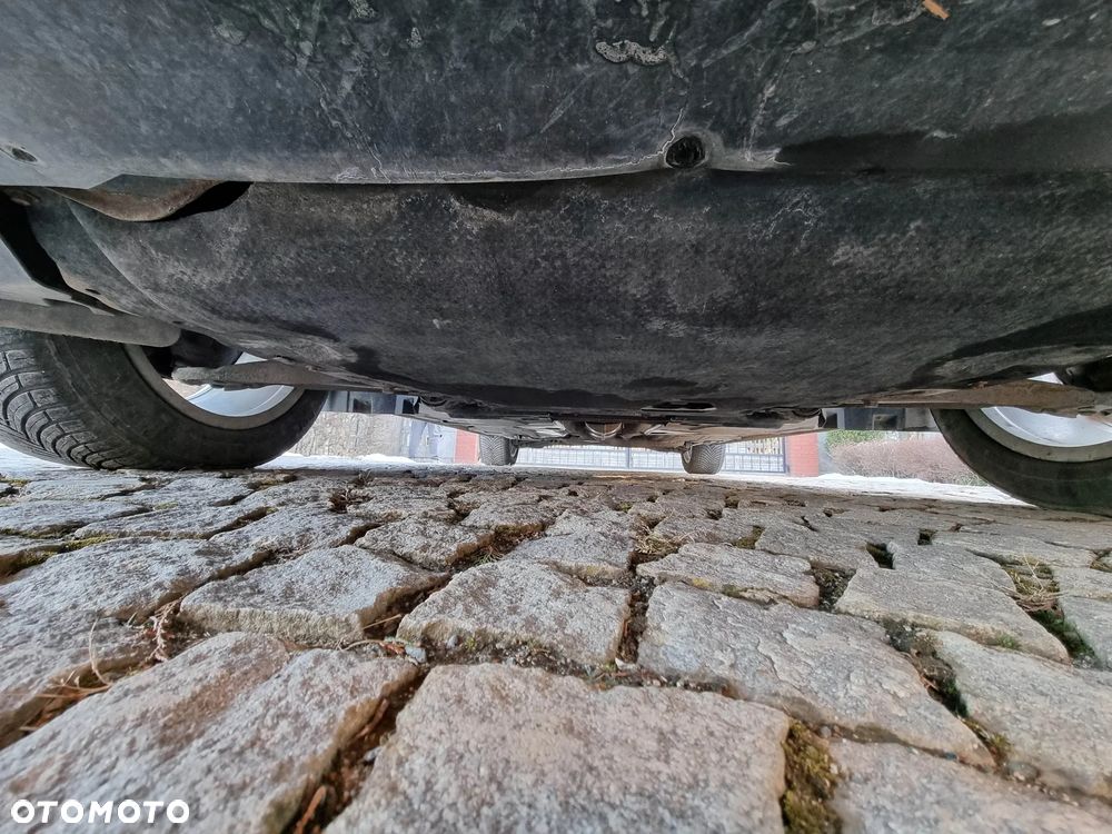 Ford S-Max - 16