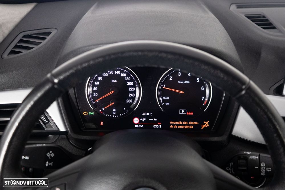 BMW X1 25 e xDrive Corporate Edition - 27