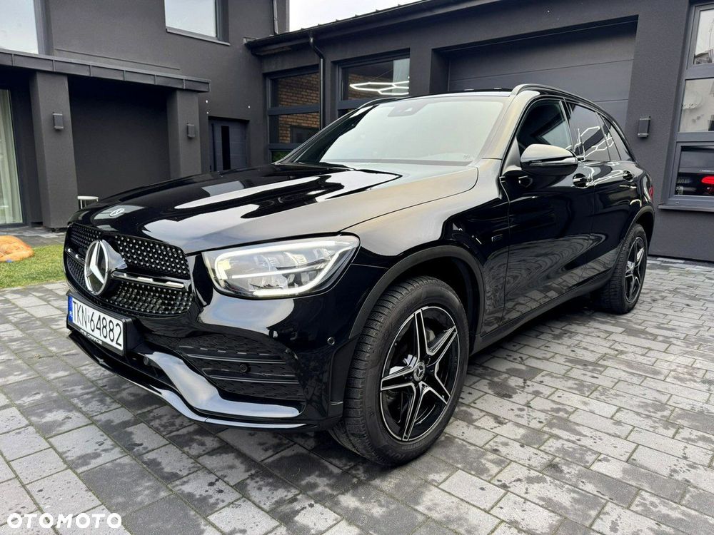 Mercedes-Benz GLC 300 e 4-Matic - 37