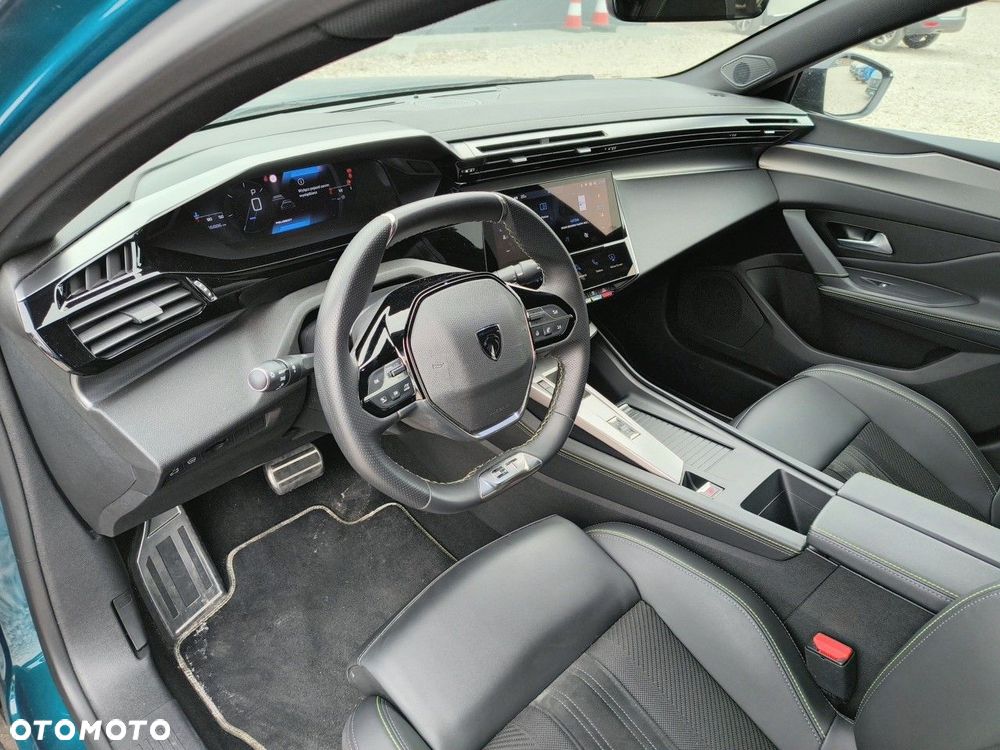 Peugeot 408 1.2 PureTech GT S&S EAT8 - 12