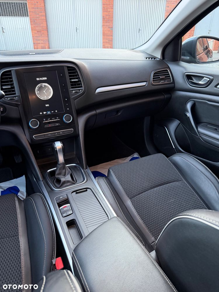 Renault Megane ENERGY TCe 140 EDC BOSE EDITION - 36