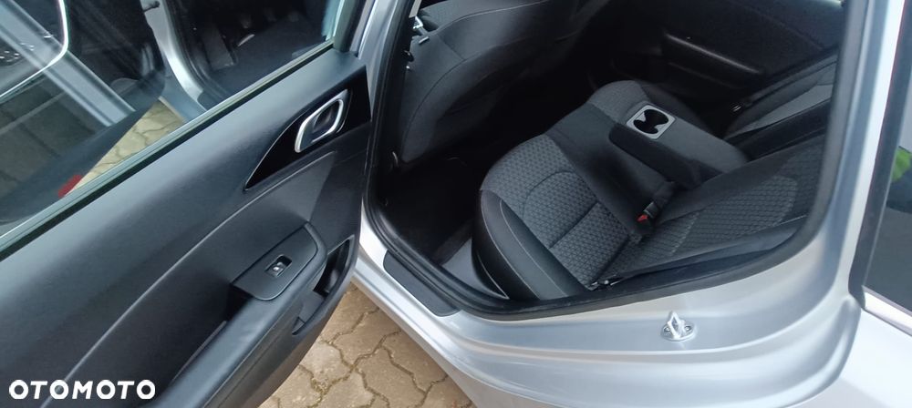 Kia Ceed 1.6 CRDi SCR M - 21