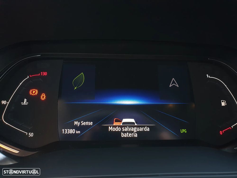 Renault Captur 1.0 TCe Techno Bi-Fuel - 20