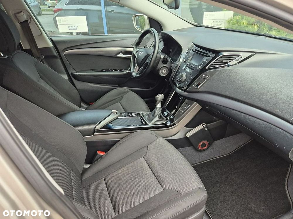 Hyundai i40 - 13