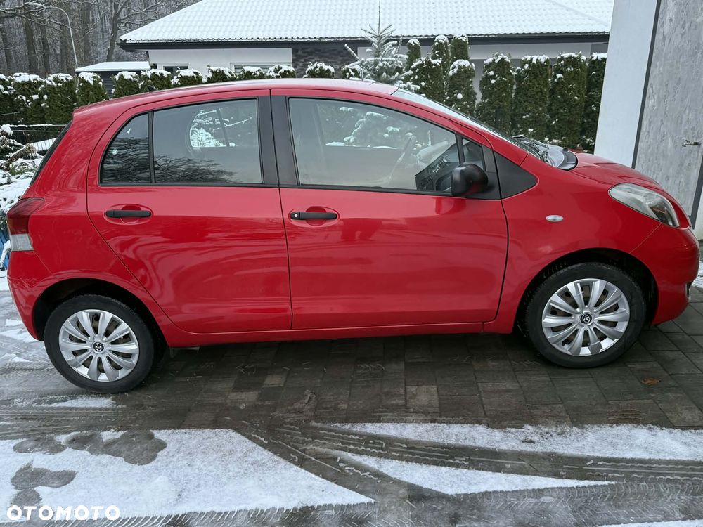 Toyota Yaris 1.33 2010 - 2