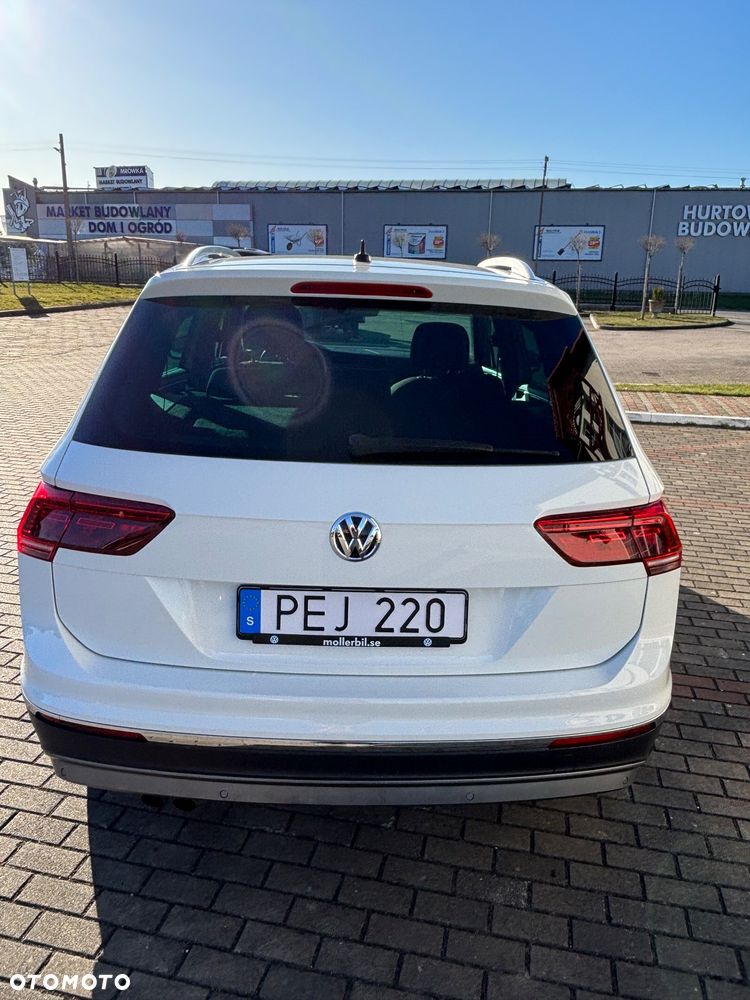 Volkswagen Tiguan 2.0 TDI SCR 4MOTION DSG Comfortline - 11