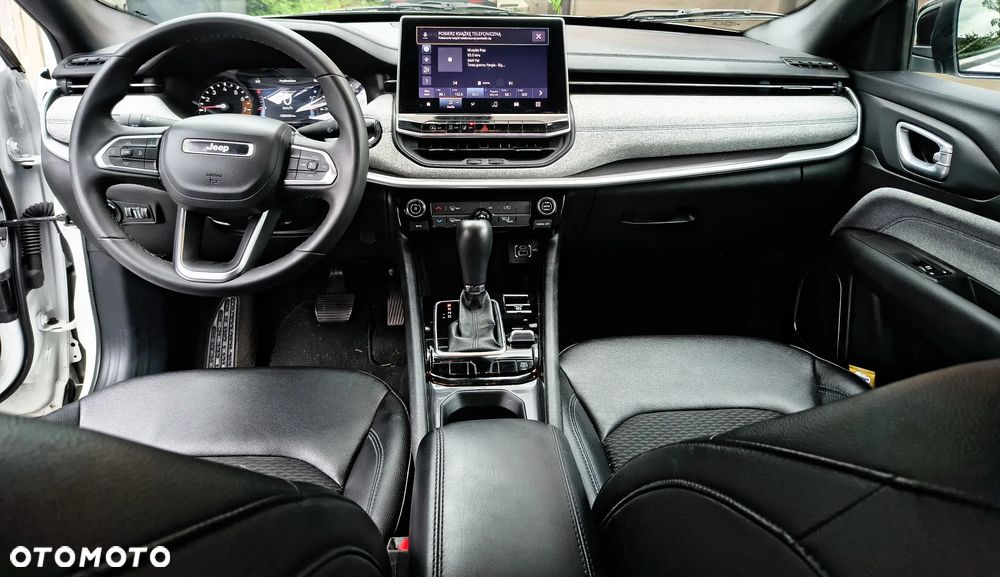 Jeep Compass - 8