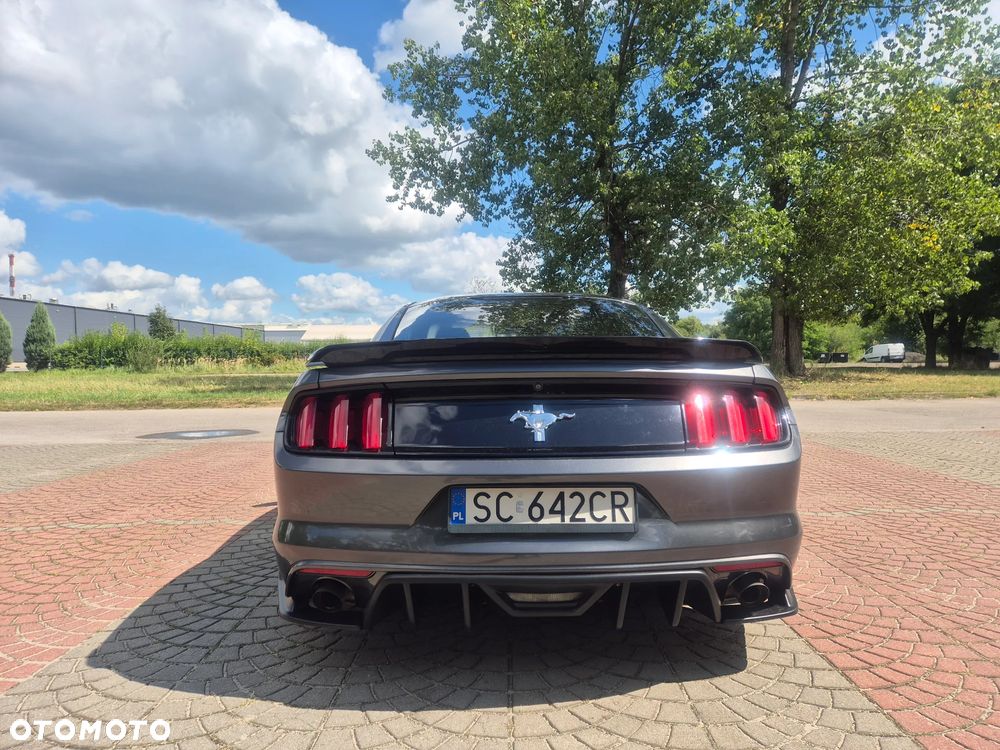 Ford Mustang 3.7 V6 - 4