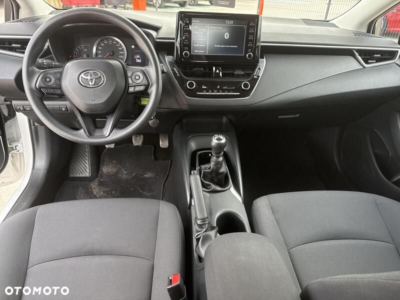 Toyota Corolla 1.5 Active - 21