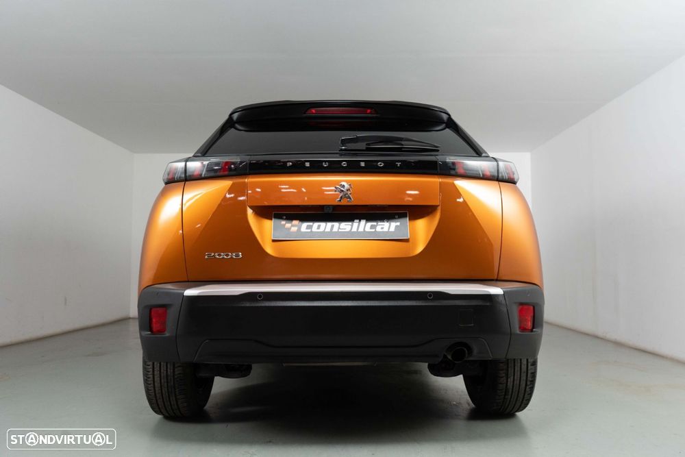 Peugeot 2008 1.2 PureTech Allure Pack - 4