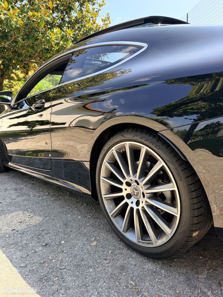 Mercedes-Benz C 220 d AMG Line - 11