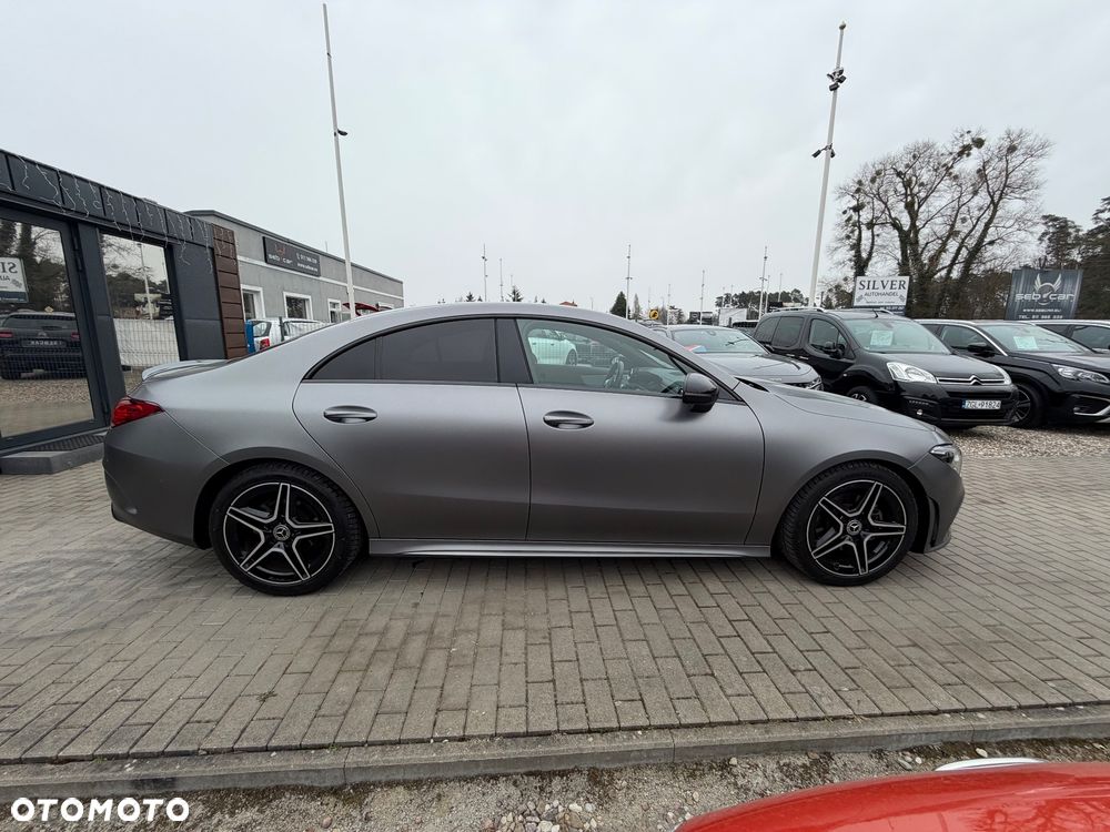 Mercedes-Benz CLA 180 AMG Line 7G-DCT - 12