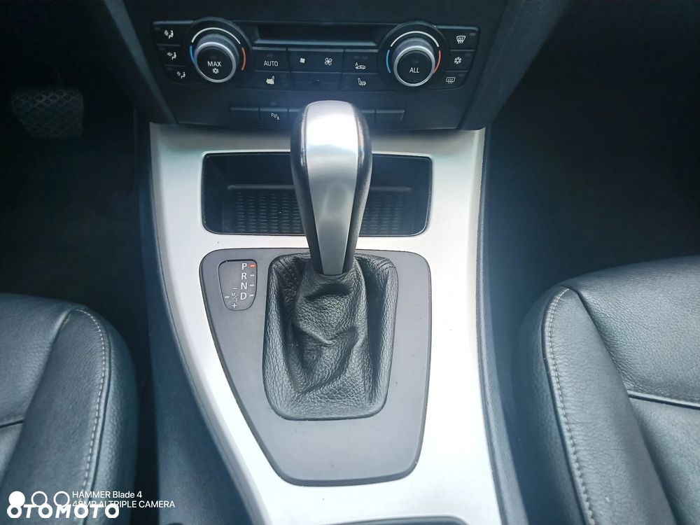 BMW Seria 3 320i Edition Exclusive - 30
