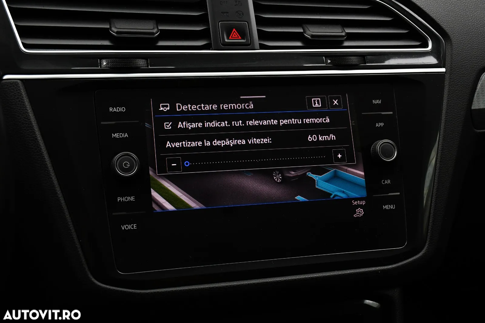 Volkswagen Tiguan 2.0 TDI DSG Life - 25