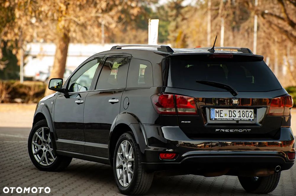 Fiat Freemont 2.0 Multijet 16V DPF Automatik Allrad Black Code - 18