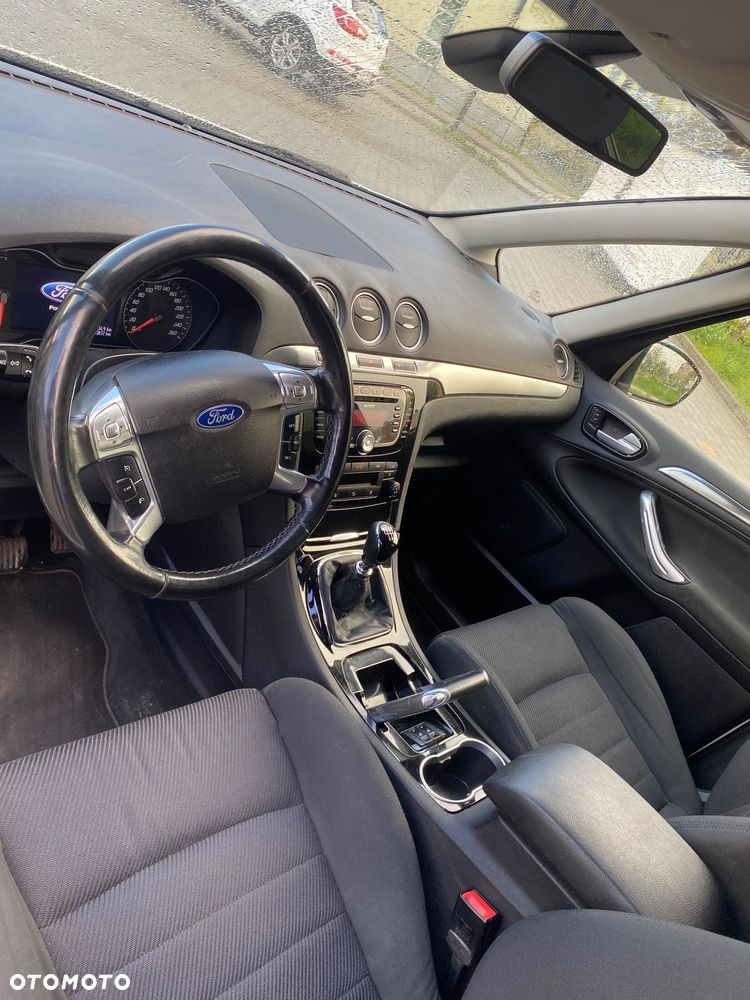 Ford Galaxy 2.0 TDCi Titanium - 26