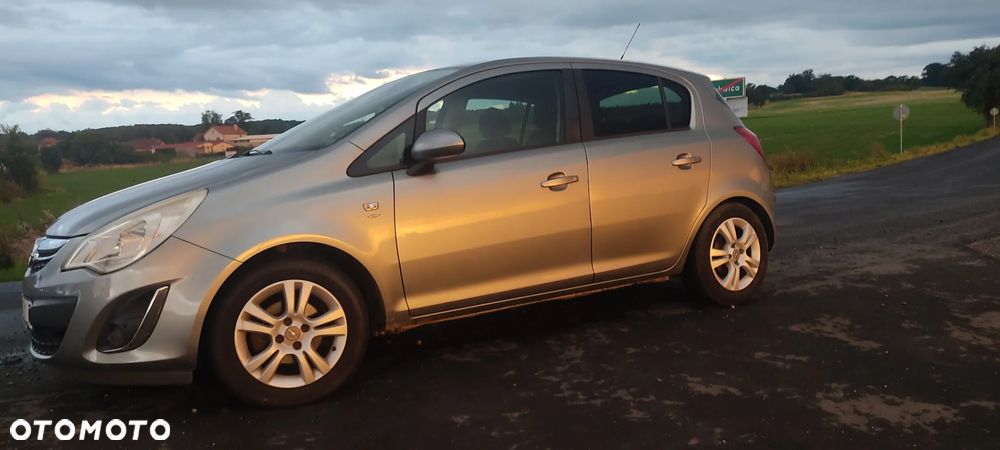 Opel Corsa 1.4 16V Active - 5