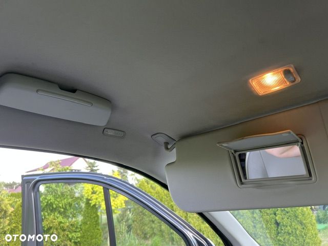 Ford Transit Custom Tourneo 300 L2 Titanium - 18