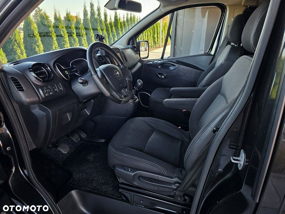 Opel Vivaro - 14
