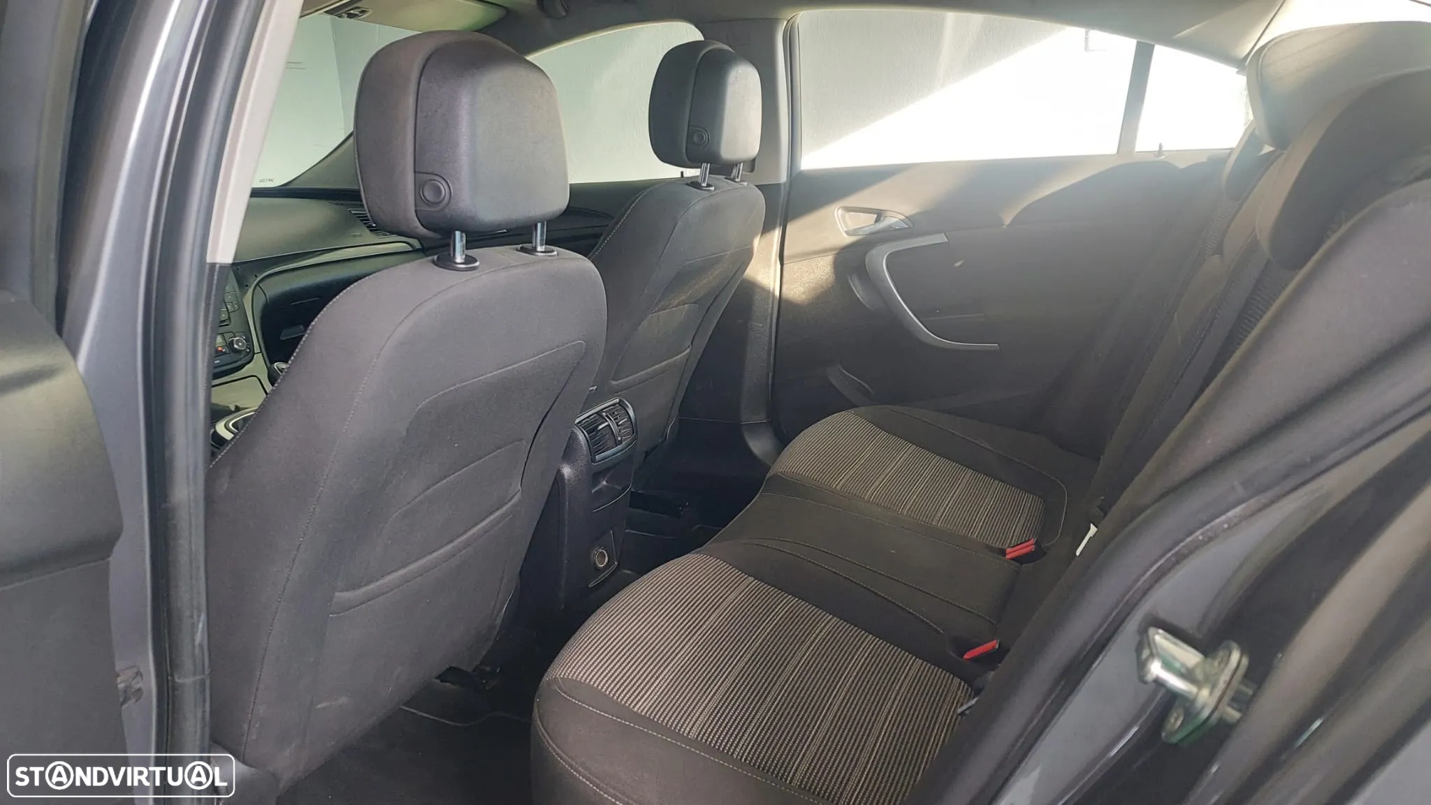 Opel Insignia 2.0 CDTi Cosmo S/S - 10