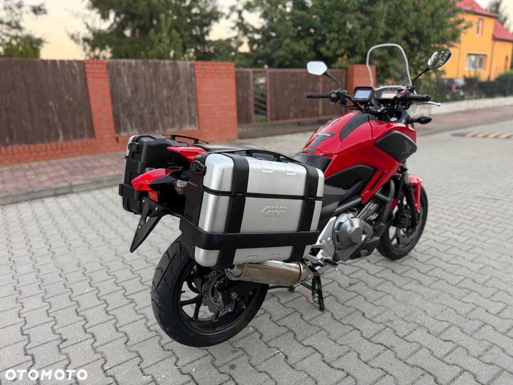 Honda NC - 10