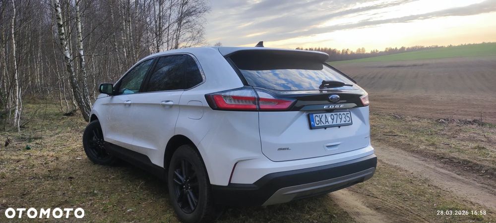Ford Edge - 4