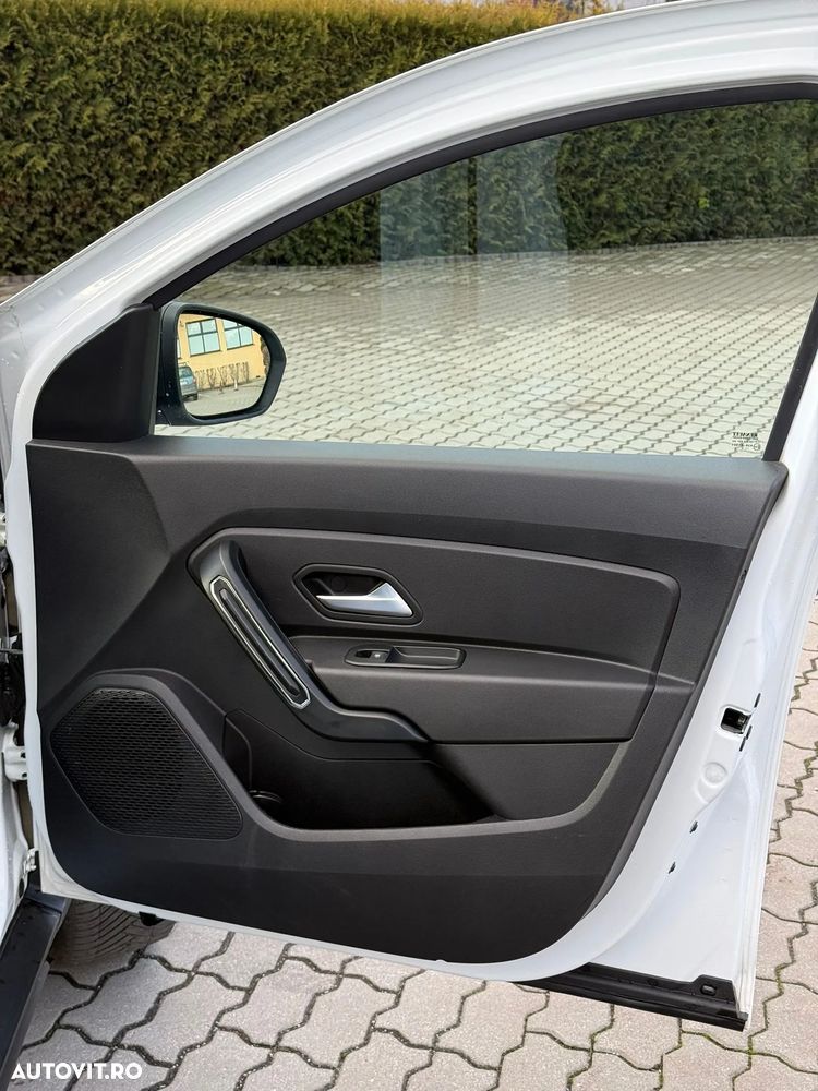 Dacia Duster Blue dCi 115 4WD Celebration - 14