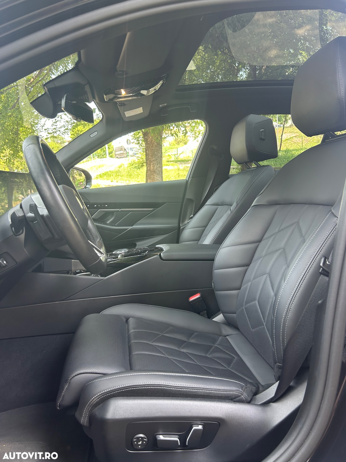 BMW Seria 5 520d AT MHEV - 11