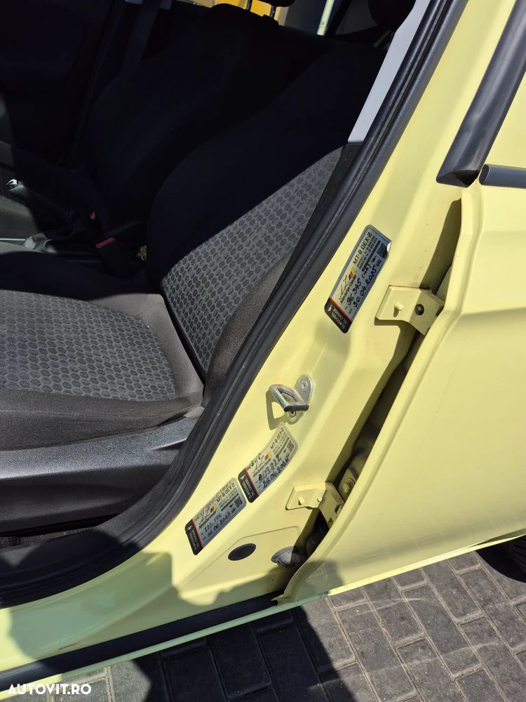 Opel Corsa 1.2 TWINPORT ECOTEC Selection - 15