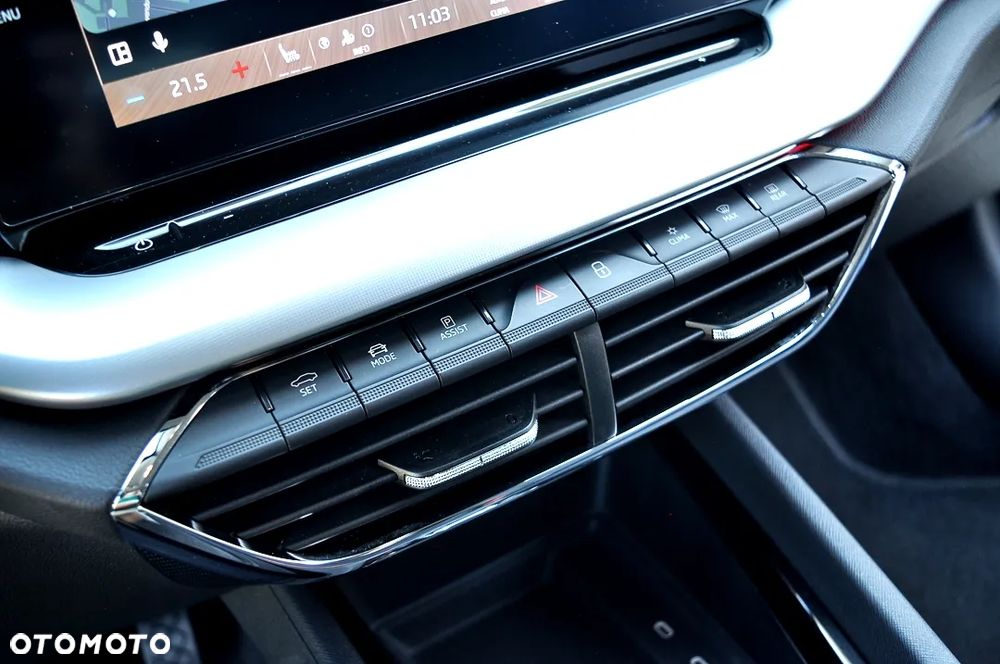 Skoda Octavia 2.0 TDI DSG Style - 31