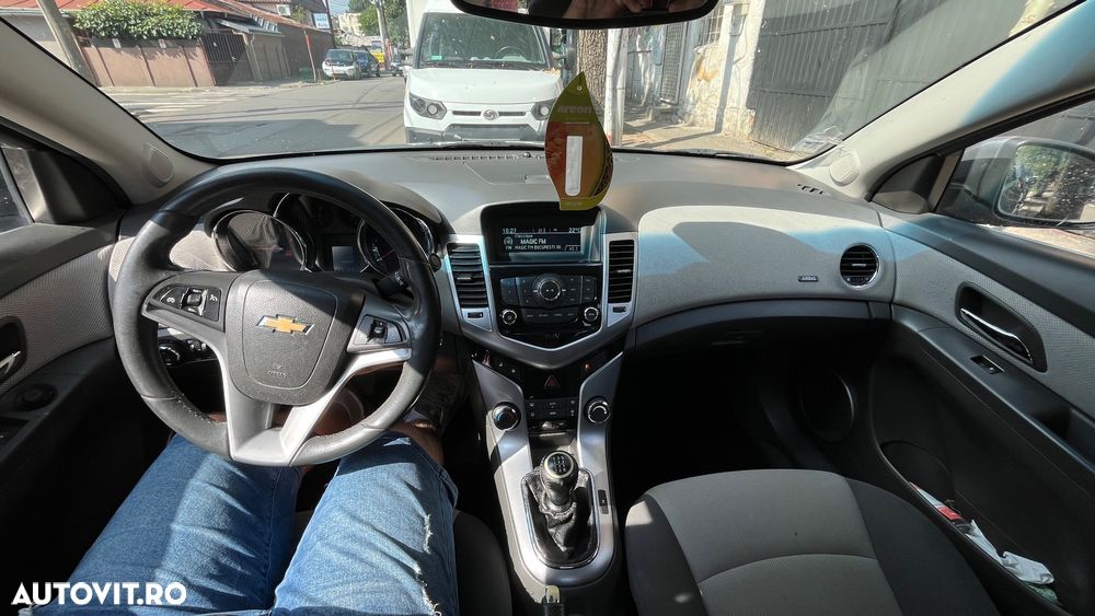 Chevrolet Cruze 2.0 LT G5 - 10